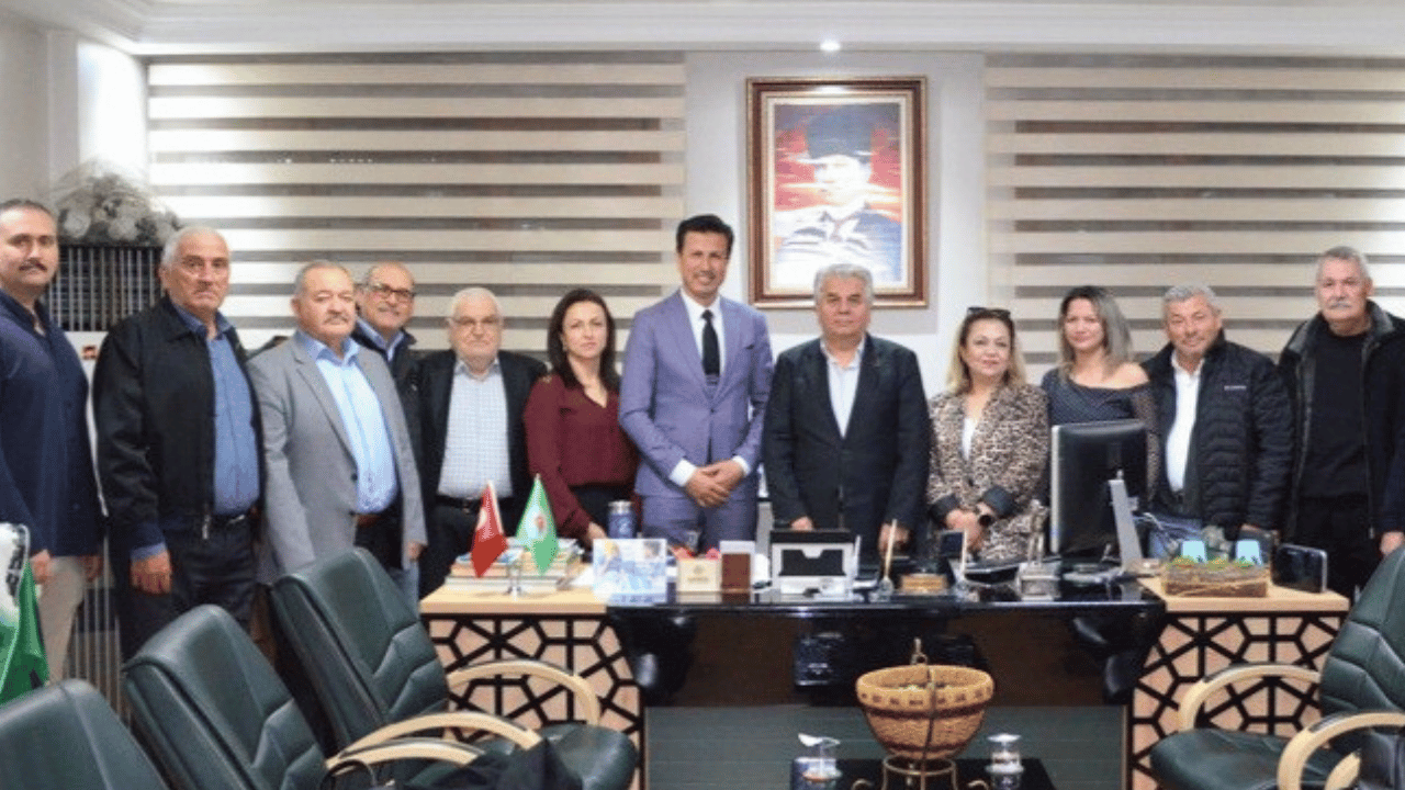 İYİ Parti’den Ziraat Odası’na Ziyaret: Çiftçinin Sorunları Gündemde