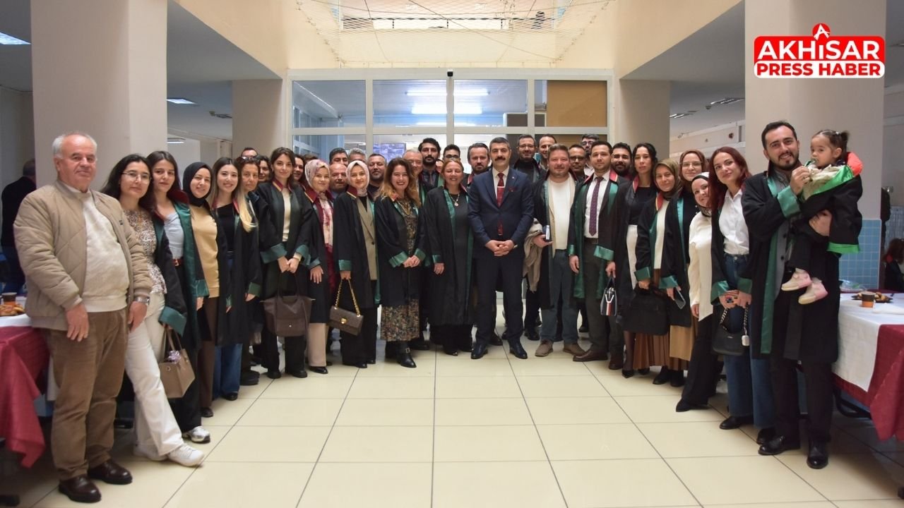 Akhisar’da Avukatlar Günü Töreni: “Savunma Adaletin Temelidir”