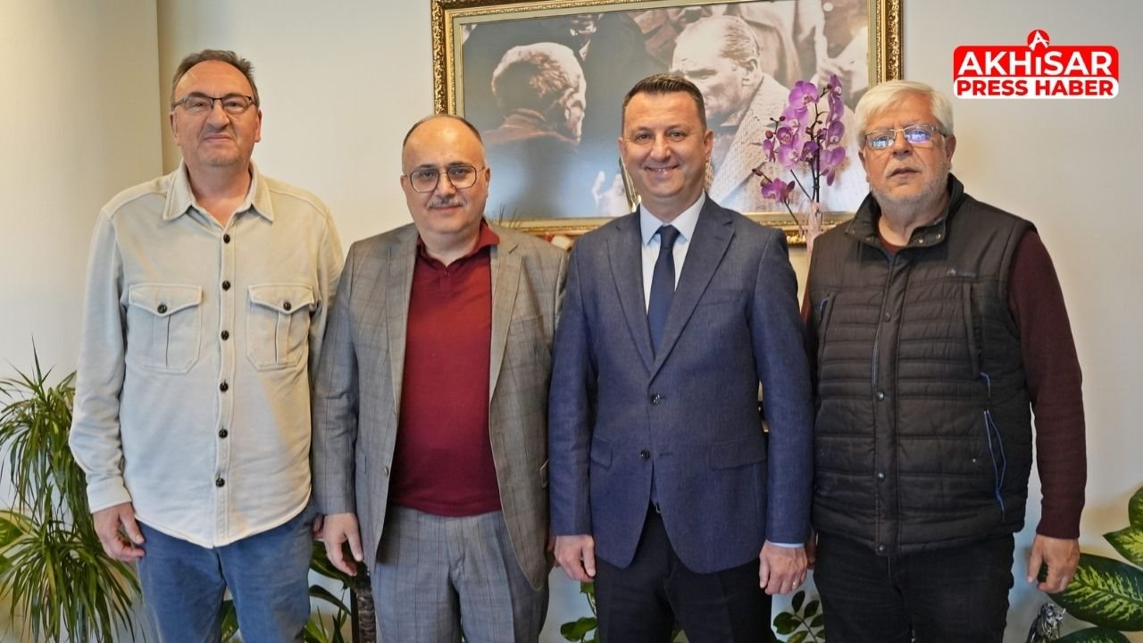 Başkan Kayserili, Tavuk Yetiştiricileriyle Bir Araya Geldi