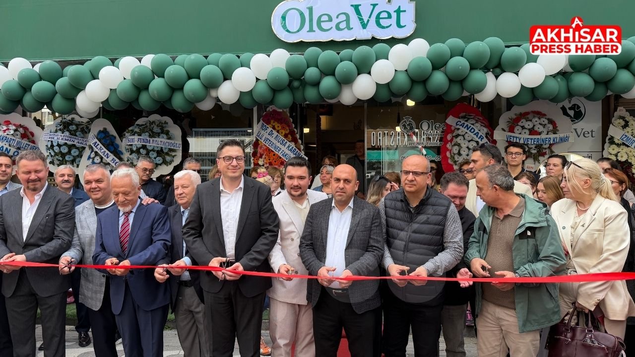 Akhisar’da OleaVet Veteriner Kliniği Hizmete Açıldı