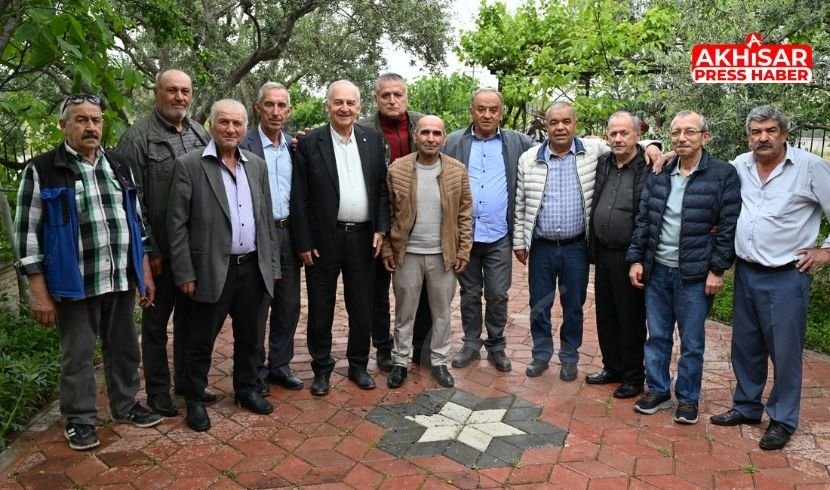 46 Yıllık Asker Arkadaşlığı Akhisar’da Yeniden Hayat Buldu
