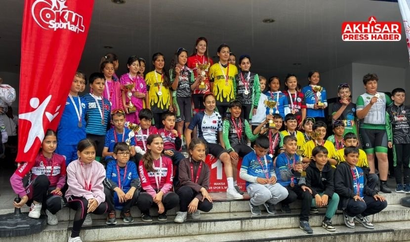 Okul Sporları Bisiklet İl Birinciliği Yarışları Tamamlandı: Akhisar’dan Büyük Başarı