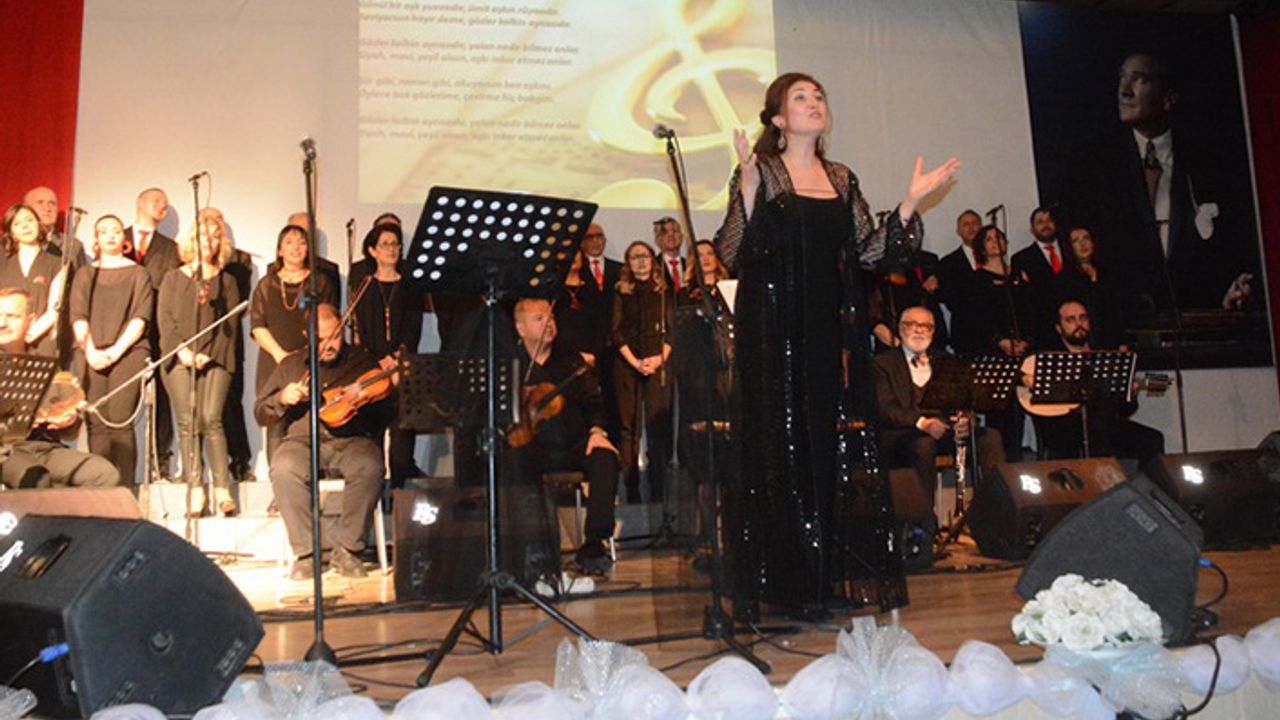 ASDER, yeni yıla muhteşem konserle giriş yaptı