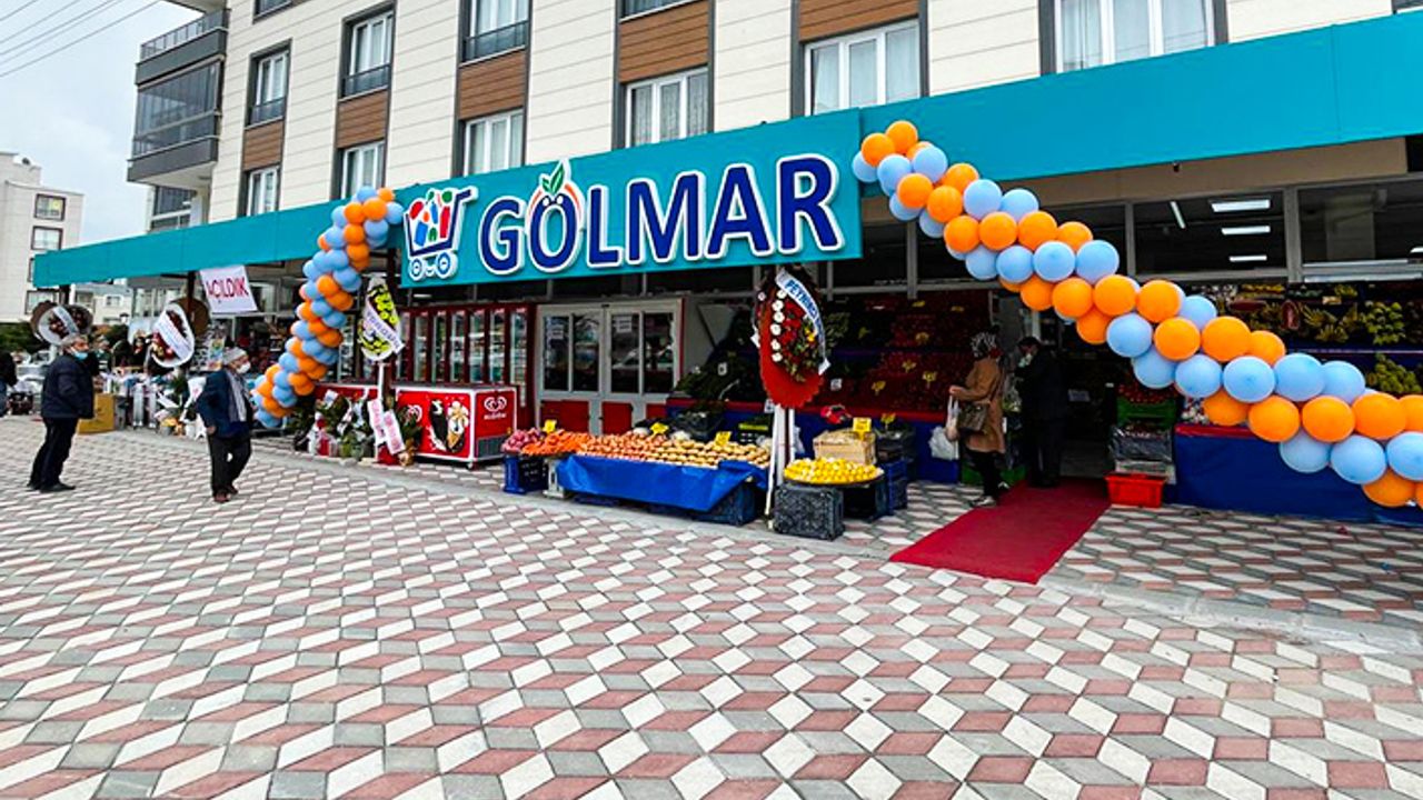 Gölet'in en büyük marketi "Gölmar" hizmete açıldı
