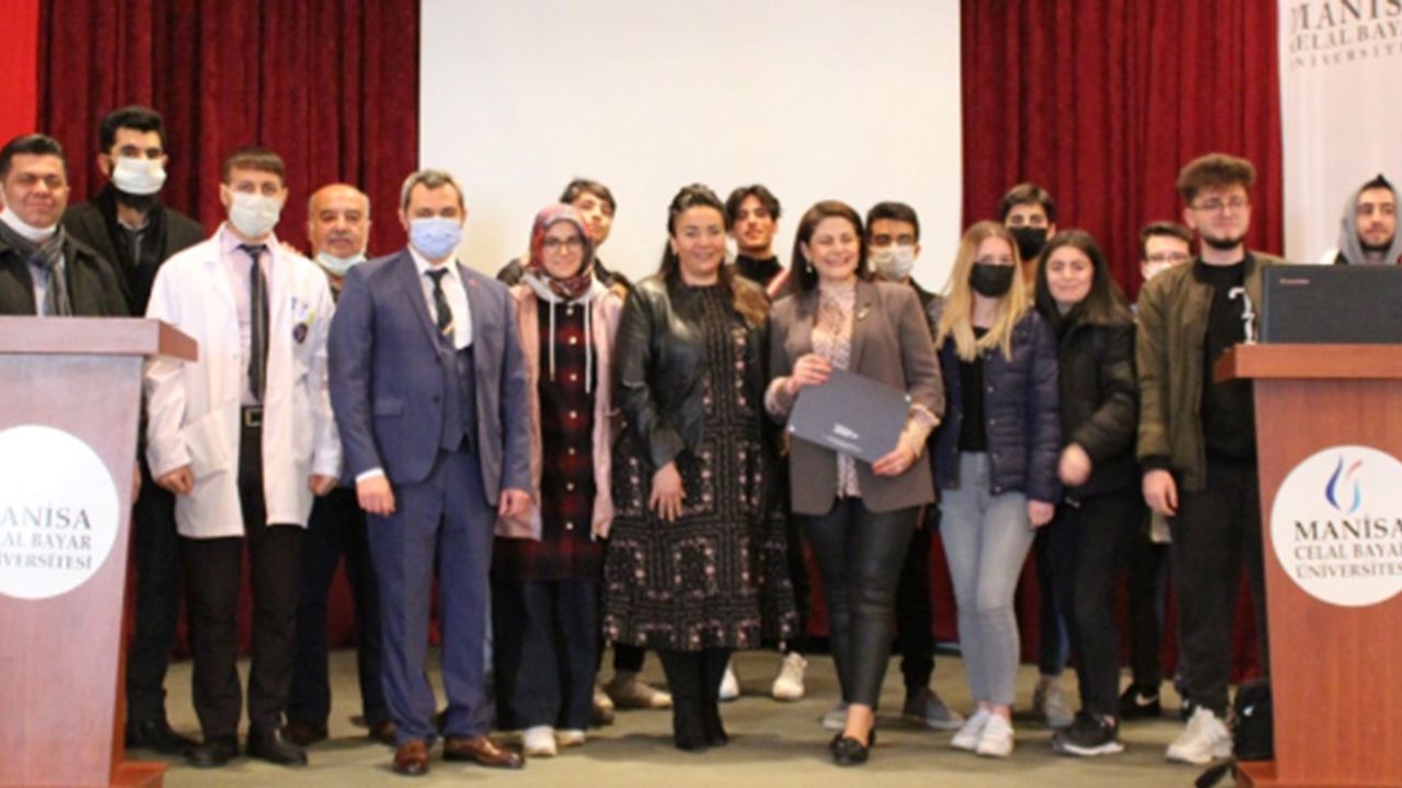 Akhisar'da Üniversite öğrencilerine "Tüketici Bilincinin Geliştirilmesi" semineri