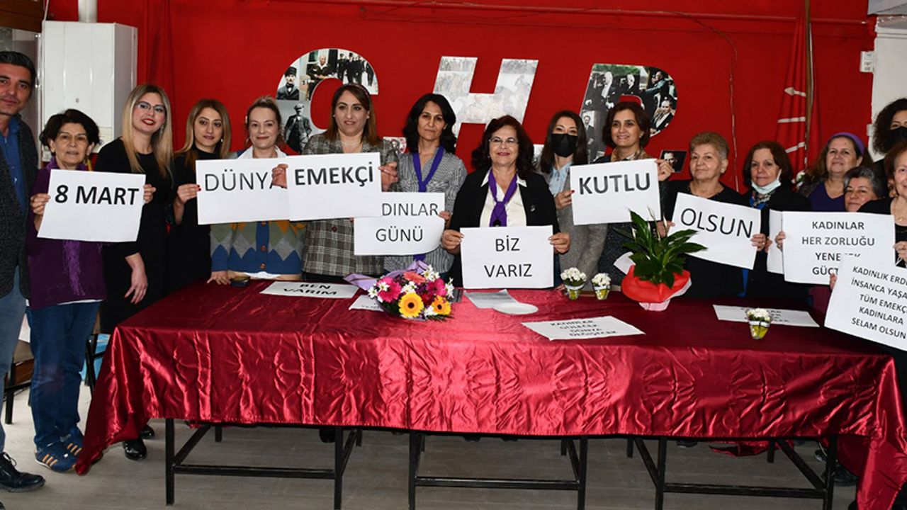 CHP Kadın Kolları, Kadınlar Gününü kutladı