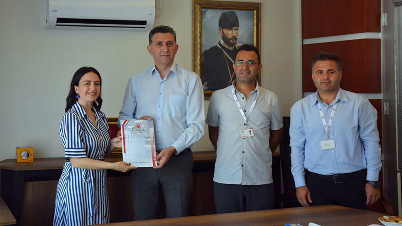 Akhisar Özel Doğuş Hastanesi Türkiye Kamu-Sen ile sağlık sözleşmesi imzaladı