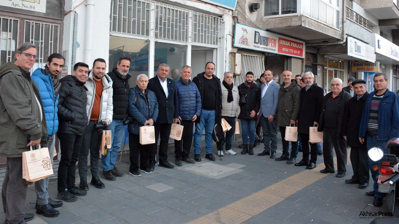 İYİ Parti, 10 Ocak Çalışan Gazeteciler Gününü kutladı