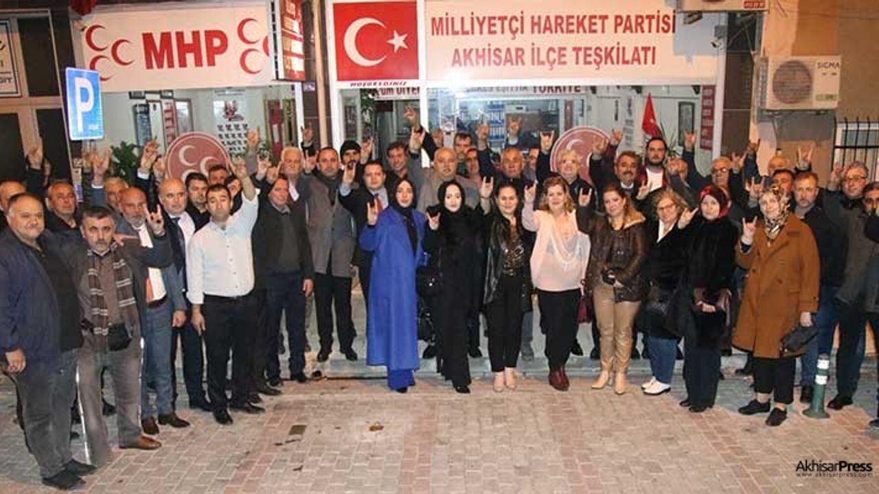 MHP Akhisar İlçe Başkanı Namal'dan ahde vefa örneği
