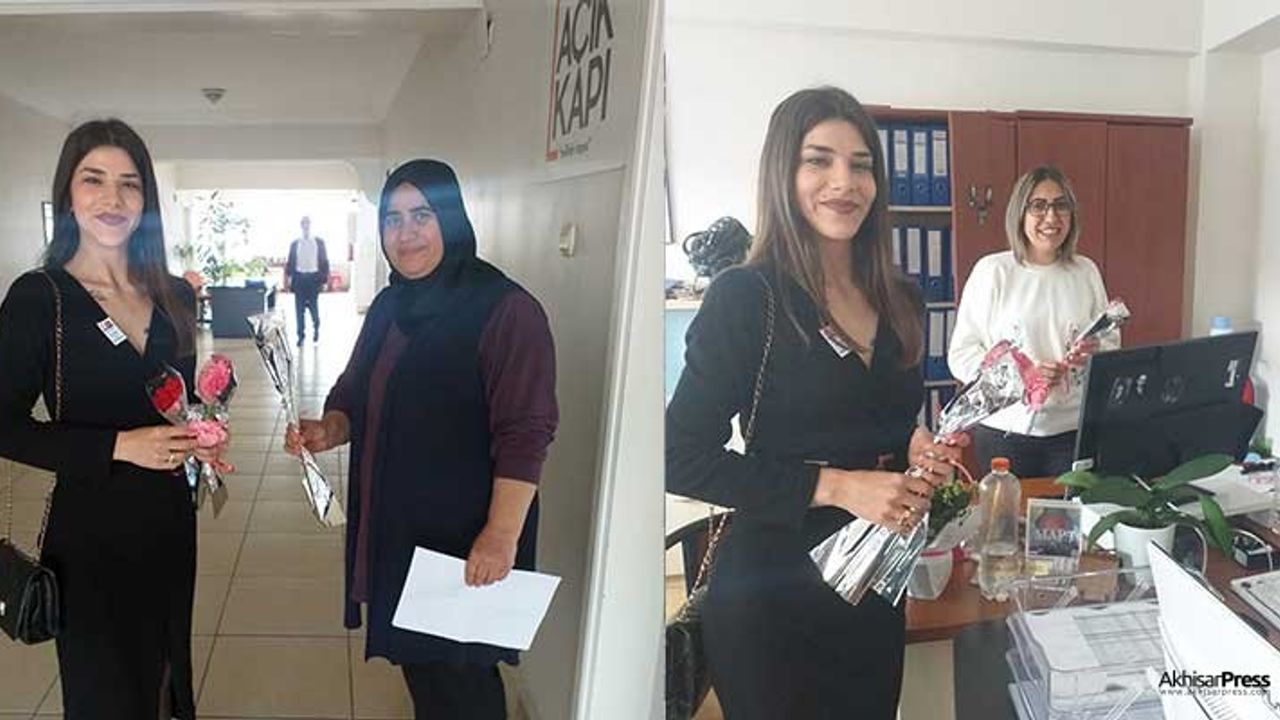 Genç Parti Akhisar, 8 Mart Kadınlar Günü'nü kutladı