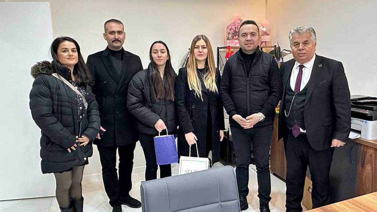 Akhisar Ziraat Odası Başkanı Ahmet Akbuğa, Akhisar Press Haber'i ziyaret etti