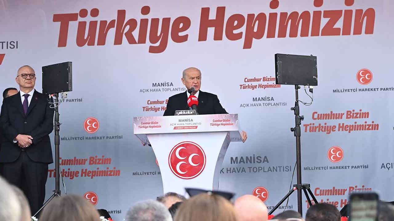 MHP Genel Başkanı Devlet Bahçeli Manisalılara hitap etti