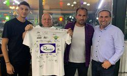 Köfteci Ramiz'den deplasman öncesi Akhisarspor'a moral yemeği