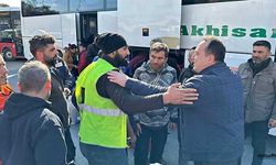 Akhisar Belediyesi'nden afetzedelere ulaşım desteği devam ediyor