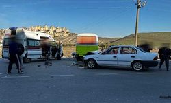 Akhisar'da Gölmarmara yolu üzerinde kaza: 2 kişi yaralandı!