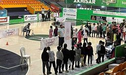 Sportif Yetenek Taramaları Akhisar Kapalı Spor Salonu'nda devam ediyor