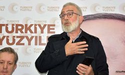 Bahadır Yenişehirlioğlu seçim startını Akhisar’dan verdi “Bağımsızlık mı soğan fiyatı mı söz konusu?”
