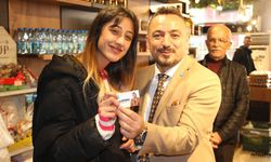 İYİ Partili Eryılmaz, Şehzadeler'e çıkarma yaptı