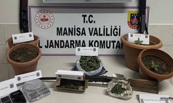 Akhisar'da bir otomobilde 1 kilo 480 gram uyuşturucu yakalandı!