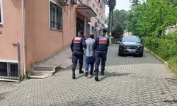 35 suç kaydı, 9 araması olan hırsız Akhisar'da yakalandı!
