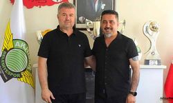 Akhisarspor'un yeni teknik direktörü İlker Yanar oldu