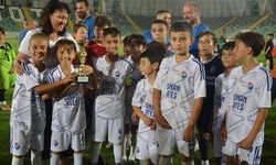Asu Günsel 3. Geleneksel minikler futbol turnuvasında şampiyon Yıldırımspor oldu