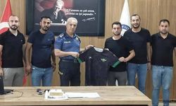 Akhisarspor taraftarlarından emniyet müdürüne ziyaret
