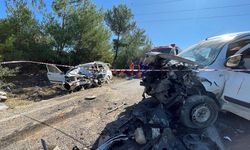 Yine Akhisar-Gördes yolu! Feci kazada 2 kişi öldü, 3 kişi yaralandı!