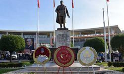 Atatürk, Akhisar'da saygı ve özlemle anıldı