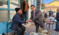 Saadet Partisi Akhisar Belediye Başkan Adayı Hüseyin Çelik, Esnaf Ziyaretlerini Sürdürdü