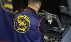 Akhisar'da otomobillerinde uyuşturucu bulunan 2 kişi gözaltına alındı!