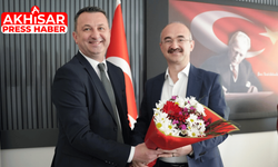 Akhisar Belediye Başkanı Kayserili’den 14 Mart Tıp Bayramı Ziyareti