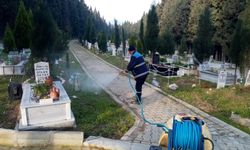 Mezarlıklar Ramazan Bayramı’na Hazırlanıyor