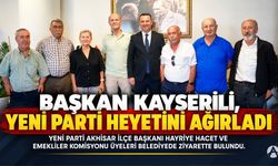 Başkan Kayserili, Yeni Parti Emekliler Komisyonu Üyelerini Ağırladı