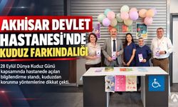 Akhisar Devlet Hastanesi’nden Kuduz Farkındalığı: Bilgilendirme Standı Açıldı