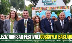 Leziz Akhisar Festivali Coşkulu Bir Açılışla Başladı