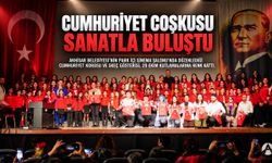 Akhisar’da Cumhuriyet’in 103. Yılı Sanatla Kutlandı