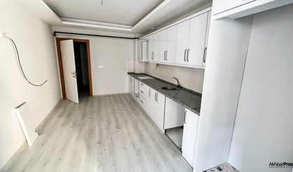 Atatürk Mahallesi'nde 150 m2 satılık sıfır otoparklı daire!