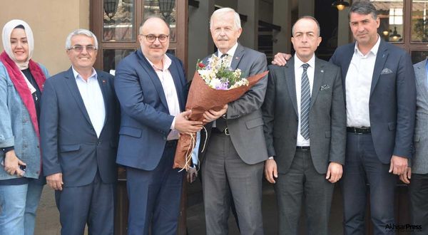 Oda başkanları; "Fatih Füzün'ü Ankara da görmek istiyoruz"