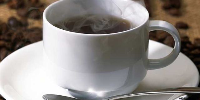 Yemekten sonra çay ve kahve tüketimine dikkat!