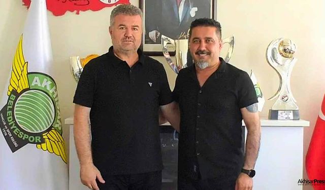 Akhisarspor'un yeni teknik direktörü İlker Yanar oldu