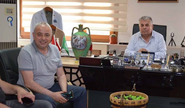 Bakırlıoğlu, Akhisar Ziraat Odası'nı ziyaret etti