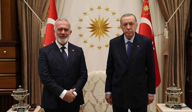 Yenişehirlioğlu, Cumhurbaşkanı Erdoğan ile Külliye'de buluştu