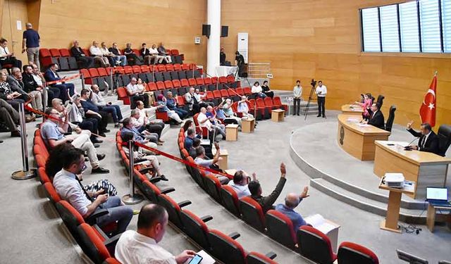 Akhisar Belediyesi Ekim Ayı Meclis toplantısı gerçekleştirildi