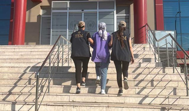 Akhisar'da Psikolog, FETÖ Üyesi Olduğu Gerekçesiyle Yakalandı
