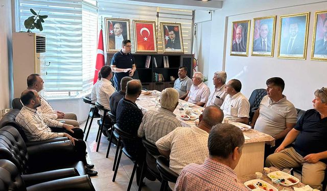 AK Parti'de Muhtarlarla Dördüncü Buluşma: Yatırımlar ve Projeler Ele Alındı