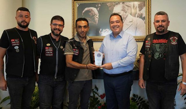 Akhisar Motoriders Kulübü'nden Başkan Dutlulu'ya Teşekkür Ziyareti