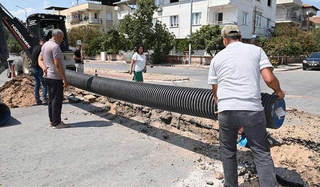 Akhisar Ulucami’de Sel ve Taşkın Sorununa Son Verecek Çalışma Başladı