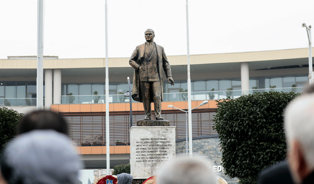 Atatürk’ün Akhisar’a gelişinin 103. yılı törenlerle anıldı