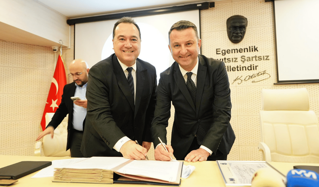 Akhisar’da Otoparklar Artık Belediyenin: Özel İşletme Dönemi Sona Erdi